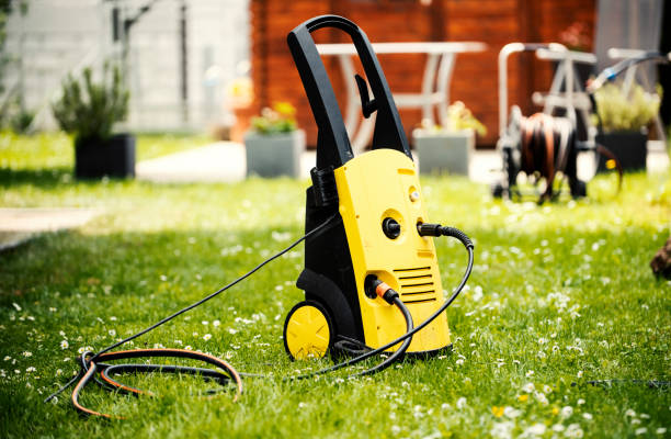 Best Playground Equipment Cleaning  in Deridder, LA
